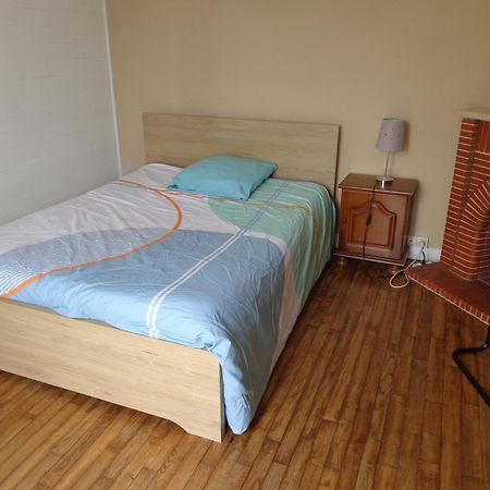 דירות Questembert Chambre 1 Martine Hamadou מראה חיצוני תמונה